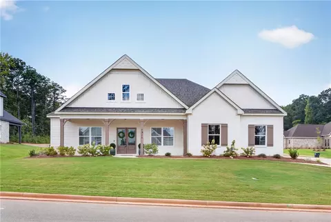 1311 Hidden Lakes Dr, Opelika, AL 36801