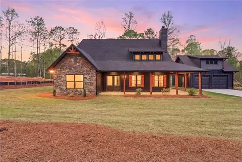 1033 Lee Road 353, Valley, AL 36854
