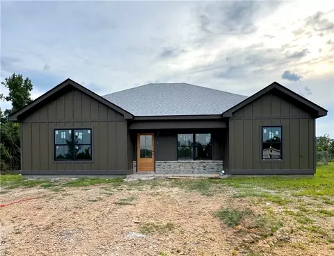 250 Lee Road 2166, Salem, AL 36874