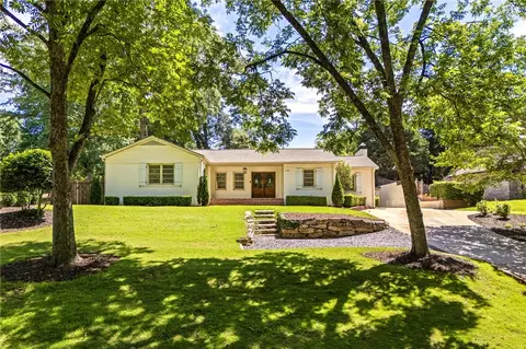 265 Chewacla Dr, Auburn, AL 36830