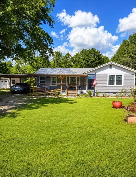 1131 County Road 190, Valley, AL 36854