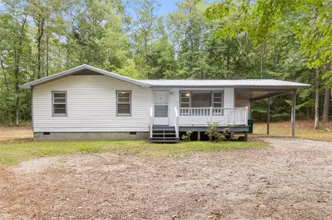 324 Forest Rd, Notasulga, AL 36866