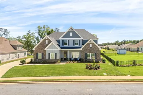 2046 Brock Dr, Opelika, AL 36801