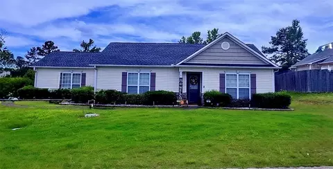 2125 Winding Oak Dr, Opelika, AL 36804