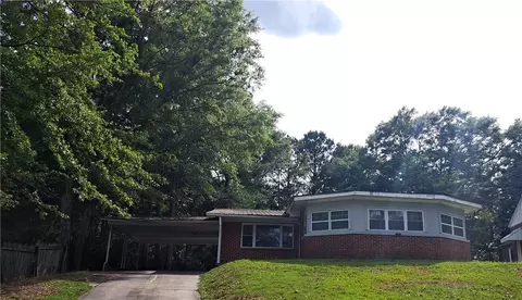1103 Bibb St, Tuskegee, AL 36088