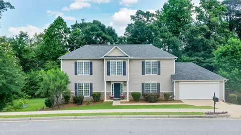 4317 Live Oak Dr, Auburn, AL 36832
