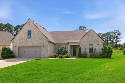 133 Vineyard Ct, Auburn, AL 36830