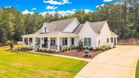 5385 Mary Olive Rd, Opelika, AL 36801