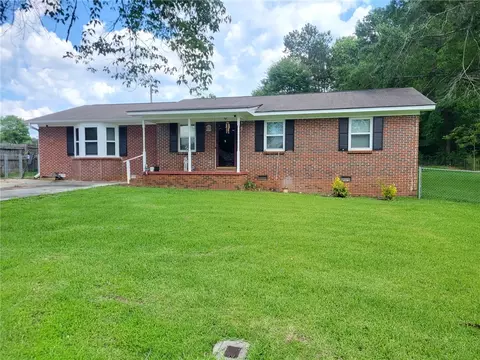 1835 66th Ave SW, Lanett, AL 36863