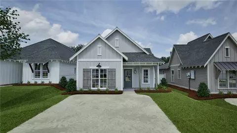 119 Woodland Ln, Opelika, AL 36801