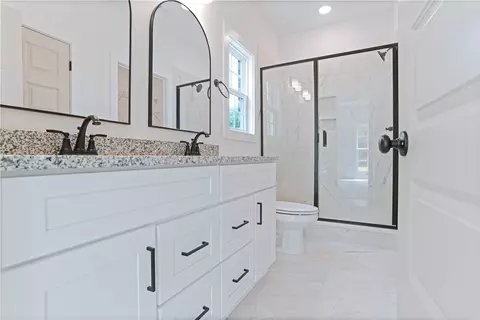 Bath - 226 Firefly Ln, Opelika, AL 36804 photo 5 of 7