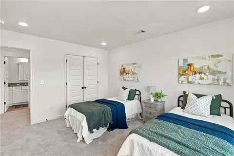 Bedroom - 226 Firefly Ln, Opelika, AL 36804 photo 5 of 7