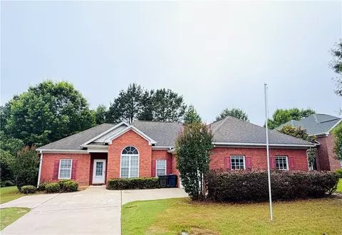 1416 Cloverbrook Cir, Auburn, AL 36830