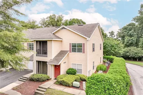 447 W Longleaf Dr #301, Auburn, AL 36832