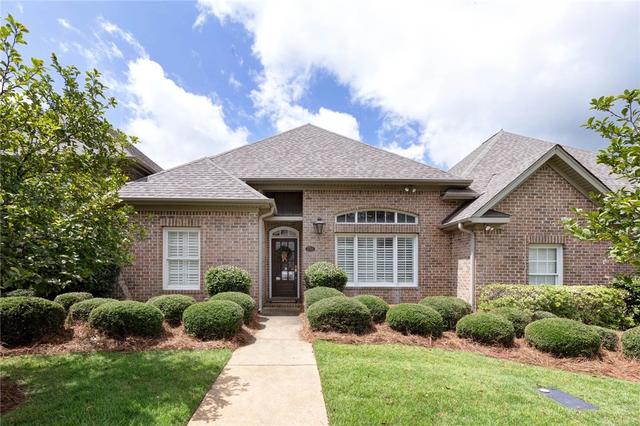1752 Brookview Ct, Auburn, AL 36830