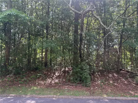 1405 Scott St, Opelika, AL 36801