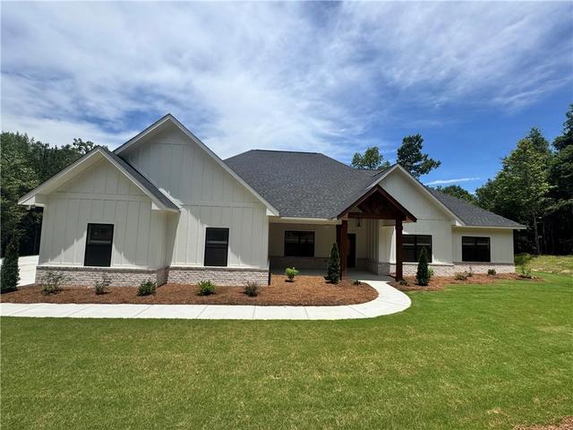 8953 Lee Road 175, Salem, AL 36874
