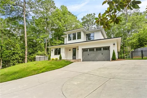 1426 Pinkston Ct, Auburn, AL 36830