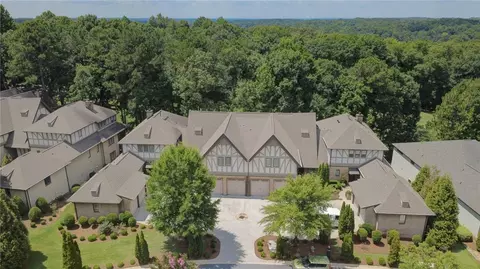 1794 Covington Rdg #402, Auburn, AL 36830
