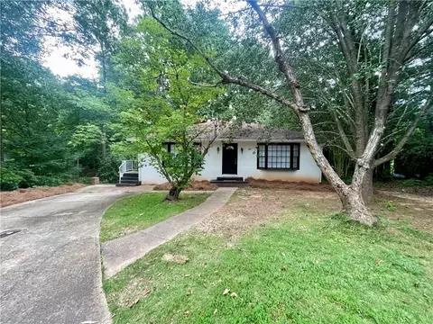 752 Letohatchee Dr, Auburn, AL 36832