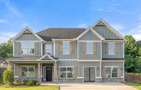 1795 Solamere Ct, Auburn, AL 36832