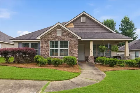 2717 Brittany Ln, Opelika, AL 36804
