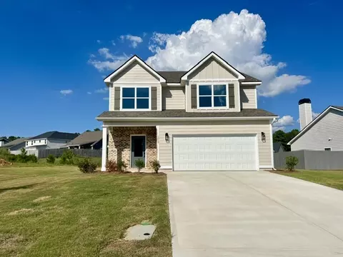 1017 Catherine Dr, Opelika, AL 36801