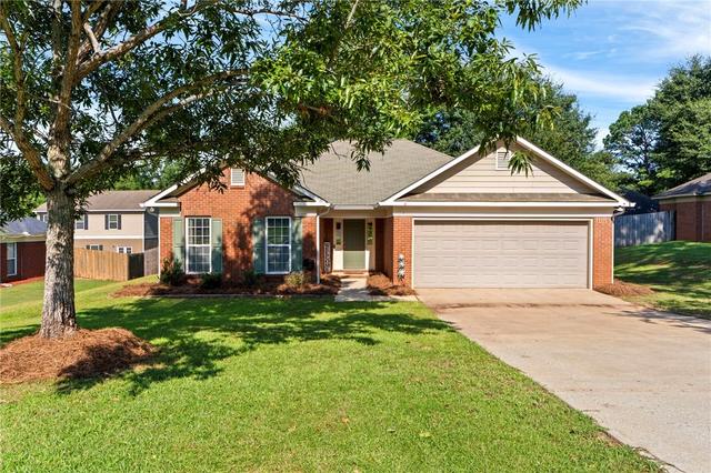 3604 Village Ct, Opelika, AL 36801