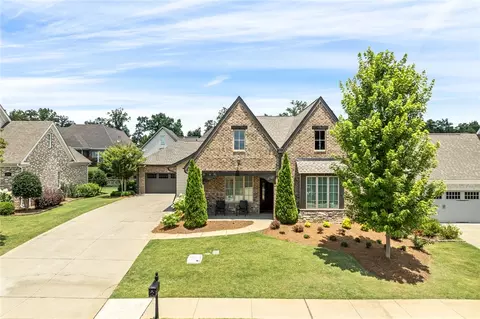 2774 Spring Lakes Xing, Opelika, AL 36804
