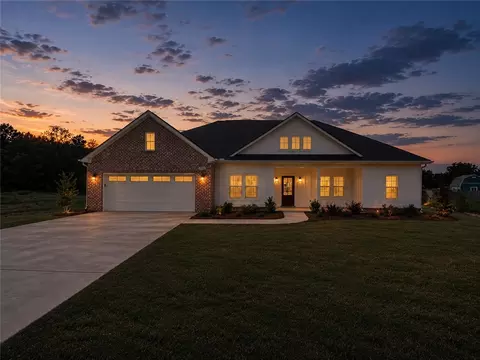 3298 Peppermill Ct, Opelika, AL 36801