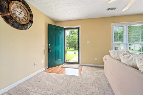 2113 Cobblestone Dr, Opelika, AL 36804