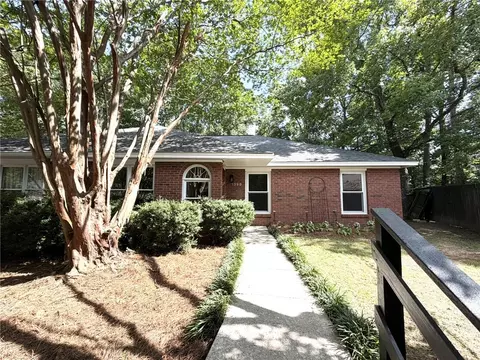 1398 Kurt Cir, Auburn, AL 36830