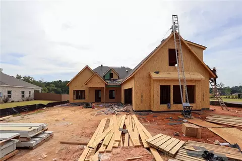 1902 Long Leaf Ln, Opelika, AL 36801
