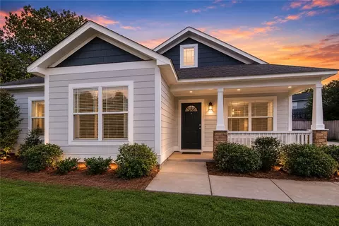 398 Embry Ln, Auburn, AL 36830