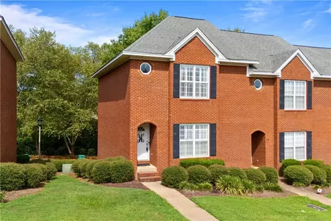 1277 N Dean Rd, Auburn, AL 36830