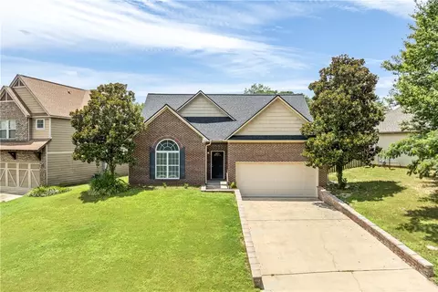 2201 Red Tail Ln, Auburn, AL 36879