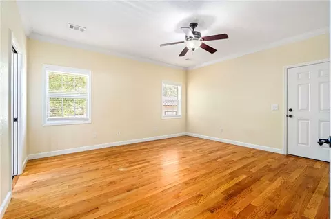 Living - 572 E University Dr, Auburn, AL 36830 photo 3 of 3