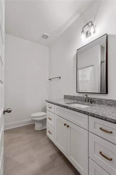 Bath - 3191 Bottle Way, Auburn, AL 36830 photo 4 of 5
