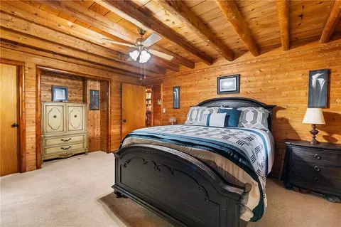 Bedroom - 203 N View Pointe Dr, Lagrange, GA 30241 photo 3 of 4