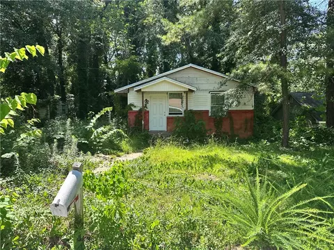 635 Pitts St, Auburn, AL 36830