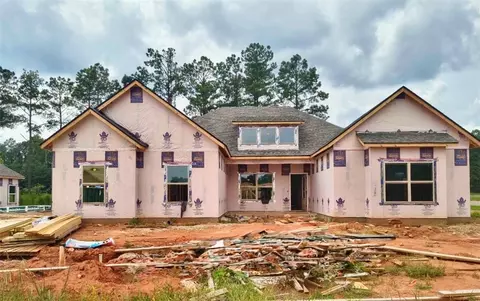 4282 Dewberry St, Opelika, AL 36801