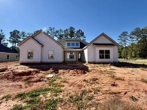 4282 Dewberry St, Opelika, AL 36801