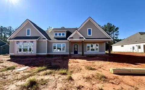 4274 Dewberry St, Opelika, AL 36801