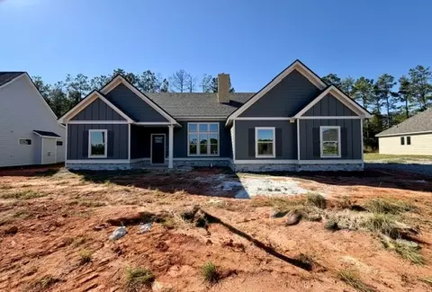 4266 Dewberry St, Opelika, AL 36801