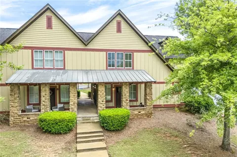 650 Dekalb St #1014, Auburn, AL 36830