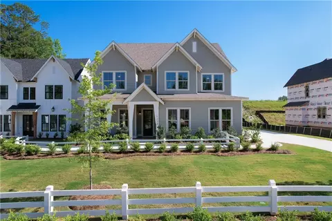 1225 Sarah Ln, Auburn, AL 36830