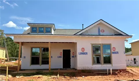 1662 James Burt Pkwy, Auburn, AL 36830