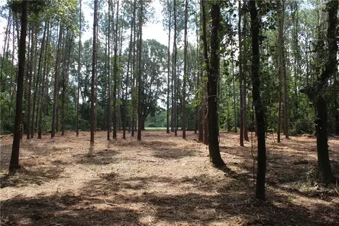 3 Al Highway 14, Notasulga, AL 36866