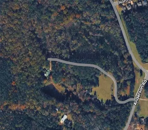 2504 Anderson Rd, Opelika, AL 36801