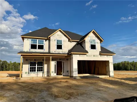 173 Carden Rd, Smiths Station, AL 36877